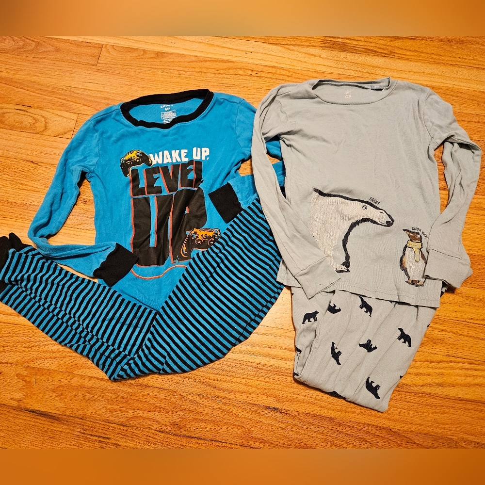 Boys Size 8 2 Piece Long Sleeve Pajamas
